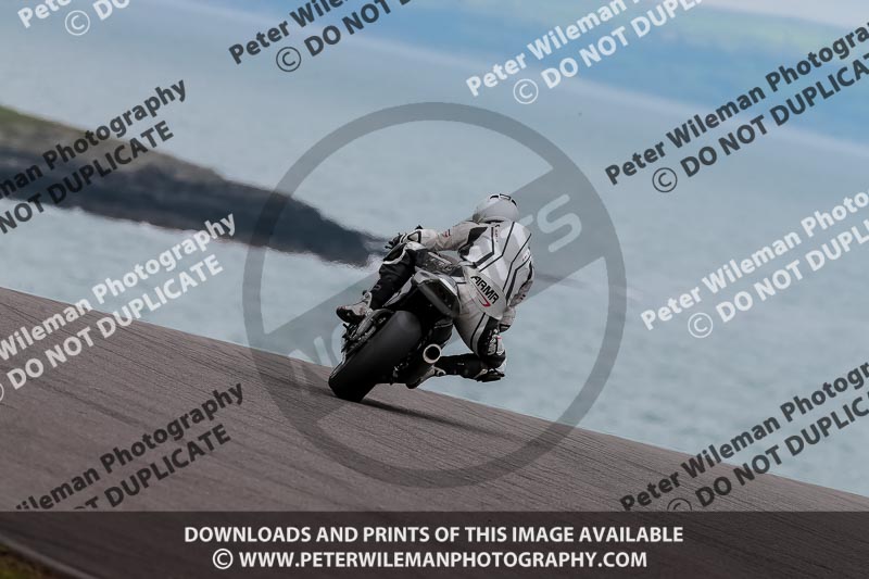 PJM Photography;anglesey no limits trackday;anglesey photographs;anglesey trackday photographs;enduro digital images;event digital images;eventdigitalimages;no limits trackdays;peter wileman photography;racing digital images;trac mon;trackday digital images;trackday photos;ty croes